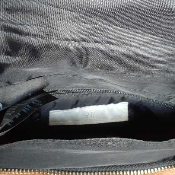 H&M Small Crossbody Tan Purse - Picture 3 of 5